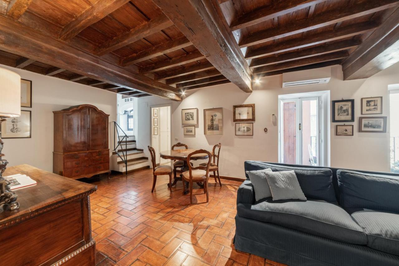 Domus Quiritum Charming, Appartamento D'Epoca A Campo De' Fiori 罗马 外观 照片