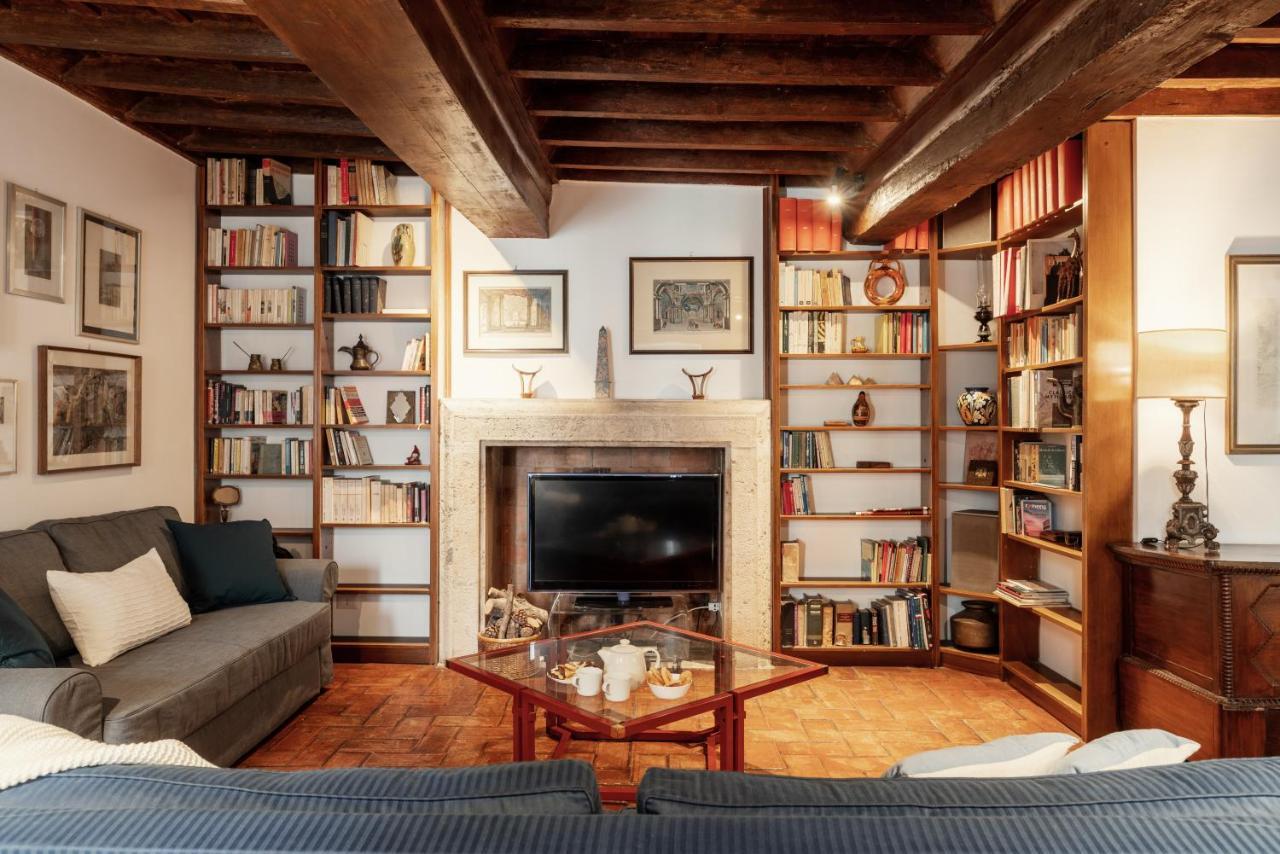 Domus Quiritum Charming, Appartamento D'Epoca A Campo De' Fiori 罗马 外观 照片