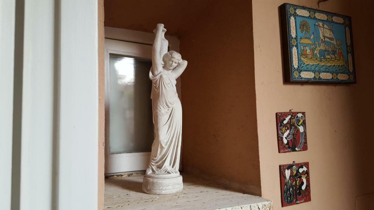 Domus Quiritum Charming, Appartamento D'Epoca A Campo De' Fiori 罗马 外观 照片